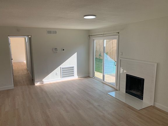 4th image of 710 Arrowhead Cir