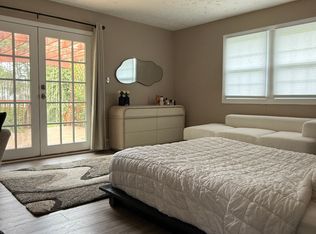 6421 Inwood Dr #2, Springfield, VA 22150