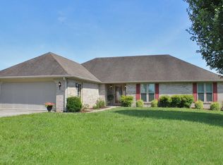 915 Hidden Loop Dr, Somerset, KY
