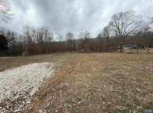 N Greenway Dr, Trinity, AL 35673