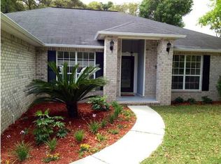 417 Warwick St, Gulf Breeze, FL 32561