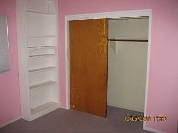 4th image of 9027 Buckeye Dr