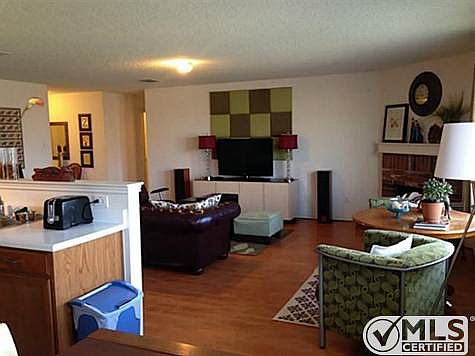 3rd image of 2143 Edgewood Dr