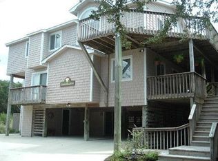 26 13th Ave, Southern Shores, NC 27949