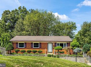 14208 Bremerton Dr, Woodbridge, VA 22193