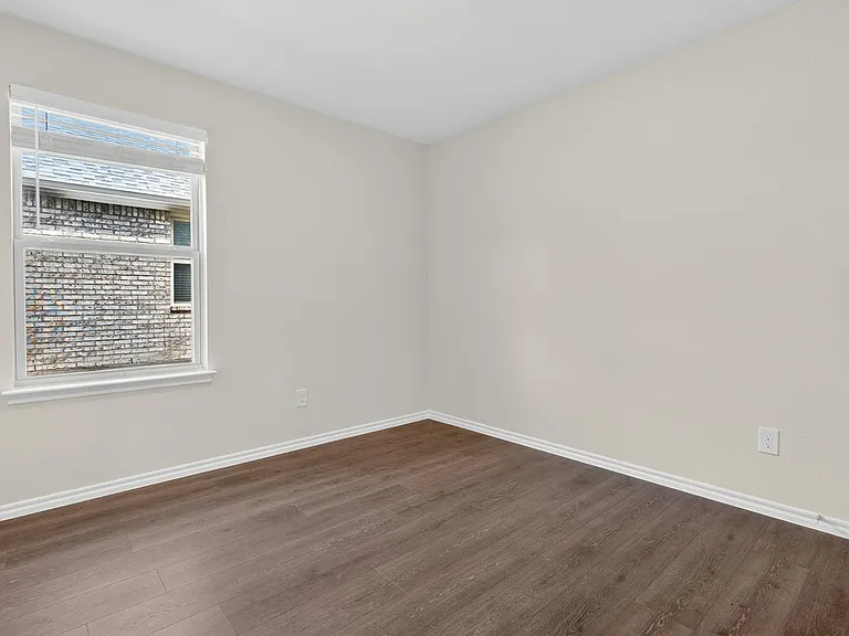 917 Dewy Glen Ln — Photo 19