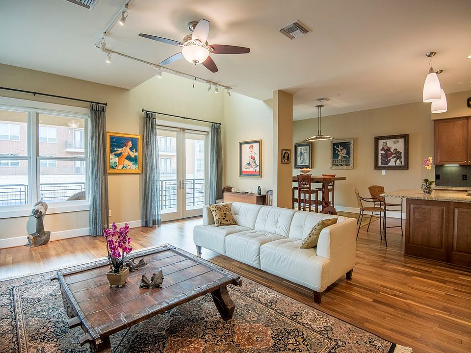 1st image of 3300 W 7th St APT 206