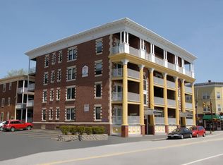 610 Union St APT 104, Manchester, NH 03104