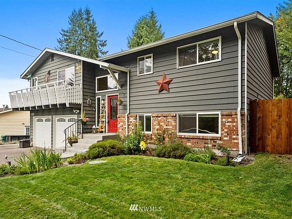 2nd image of 18033 129th Pl SE