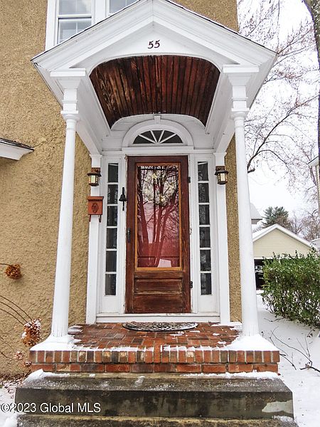 4th image of 55 Grant Avenue