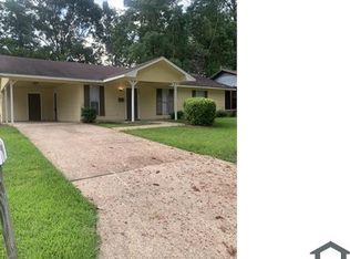 546 Lowder Dr, Jackson, MS 39209
