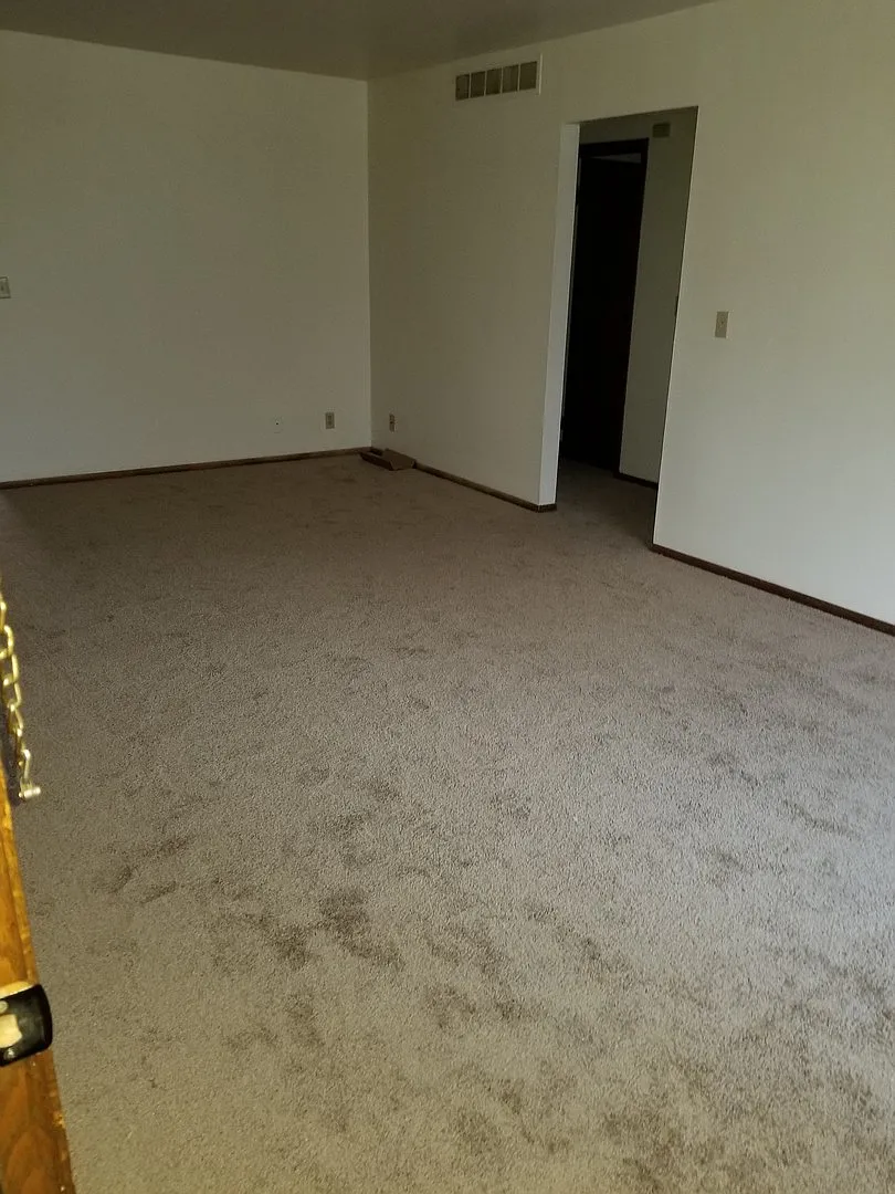 Imperial Ct Apartments — Photo 3