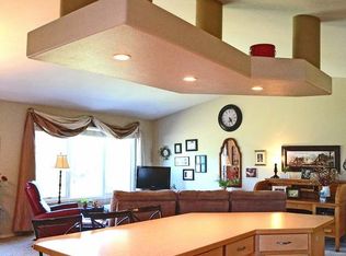 2634 10th Ave SE, Mandan, ND 58554