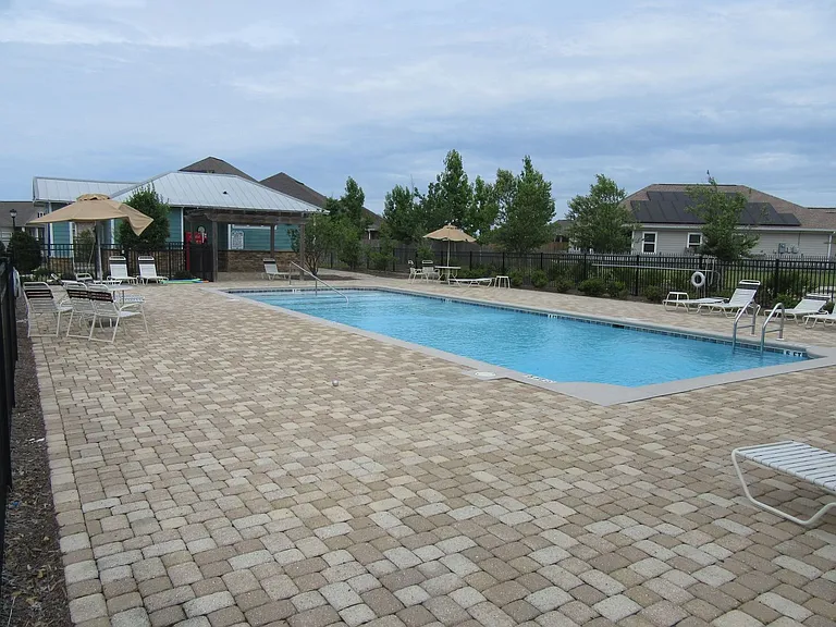 107 N Shoreview Dr — Photo 10