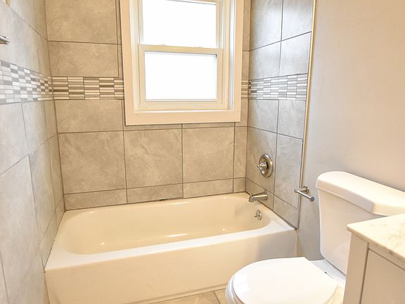 4th image of 21015 Westway Dr APT 6