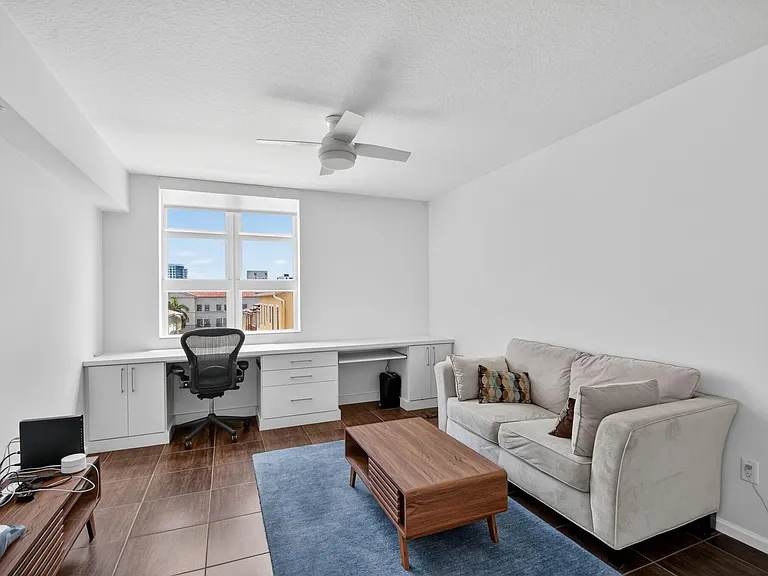 403 S Sapodilla Ave #307 — Photo 29