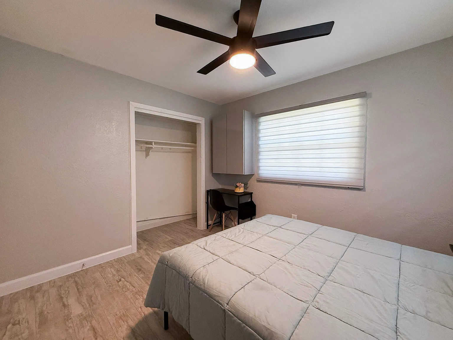 4 bed, 2.0 bath, 1114 sqft, $979 — Photo 3
