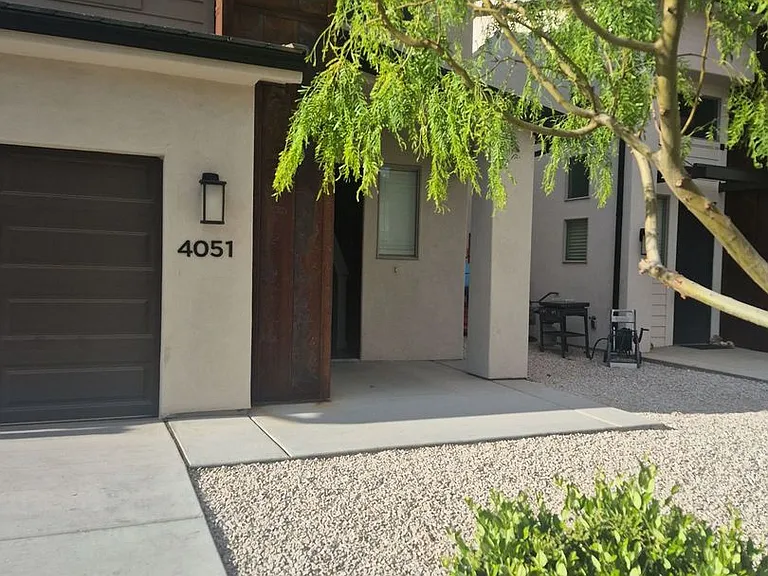 4051 E Cerro Way — Photo 2