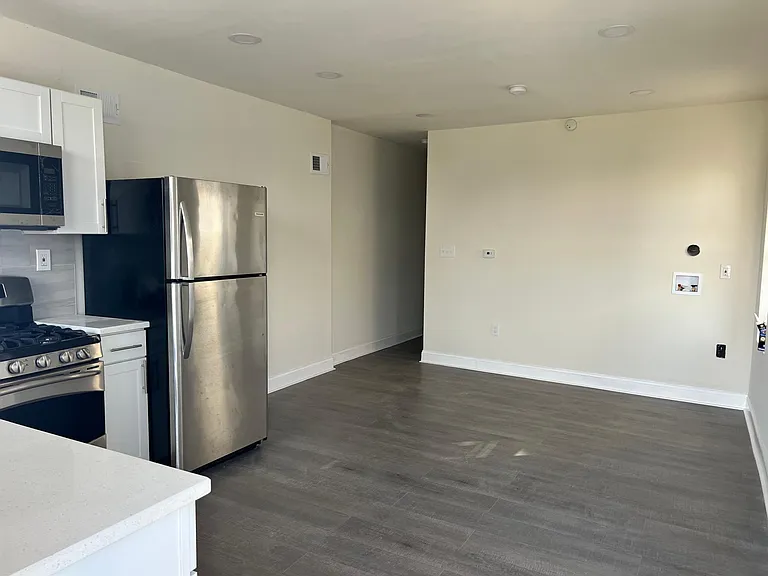 4516 Post Rd — Photo 5