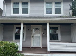2012 Victoria Ave, Arnold, PA 15068