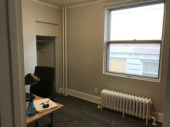 5th image of 1910 John Ave #1