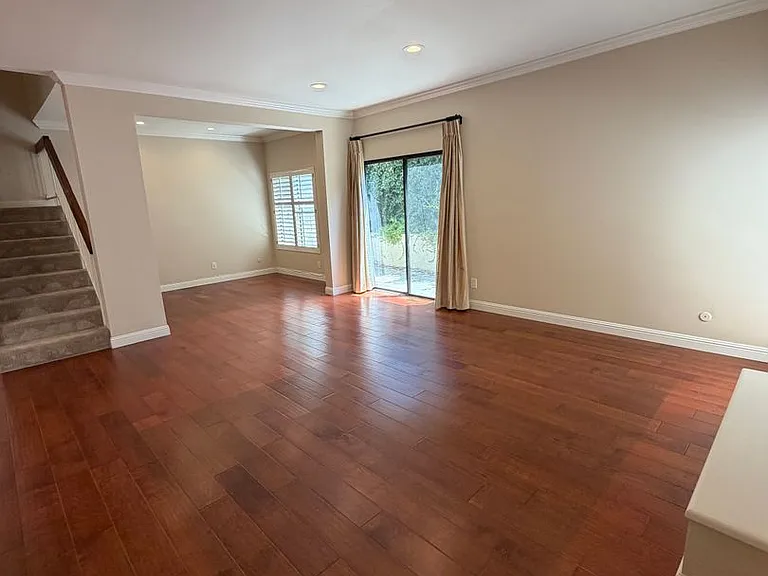 1734 N Verdugo Rd #6 — Photo 9