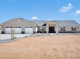 15049 Temecula Rd, Apple Valley, CA 92307
