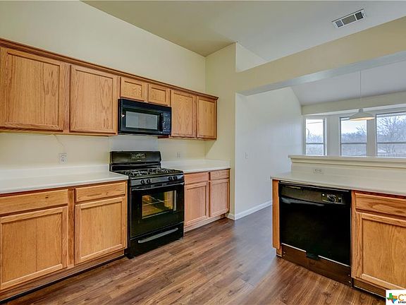 5th image of 196 Kaatz Ln