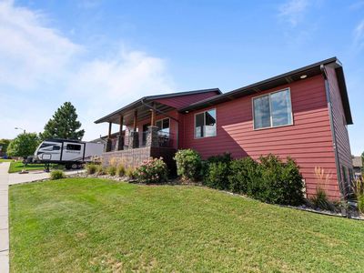 222 Sandra Ln, Rapid City, SD, 57701