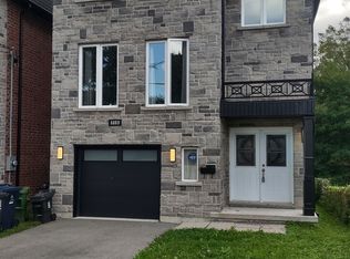 688B Midland Ave, Toronto, ON M1K 4C6