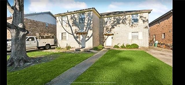 1st image of 2216 Caswell Ln