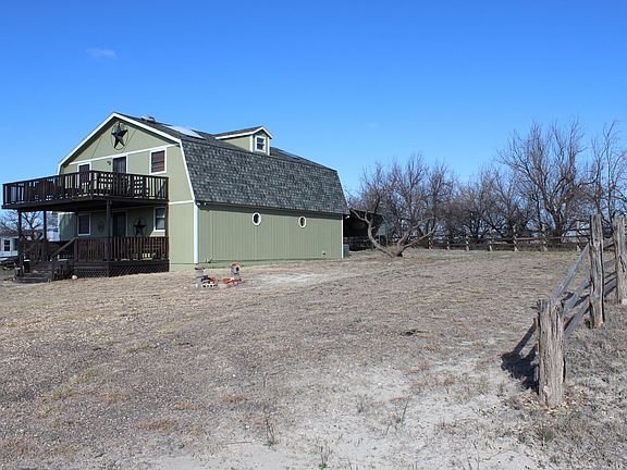 3rd image of 107 Turquoise Dr