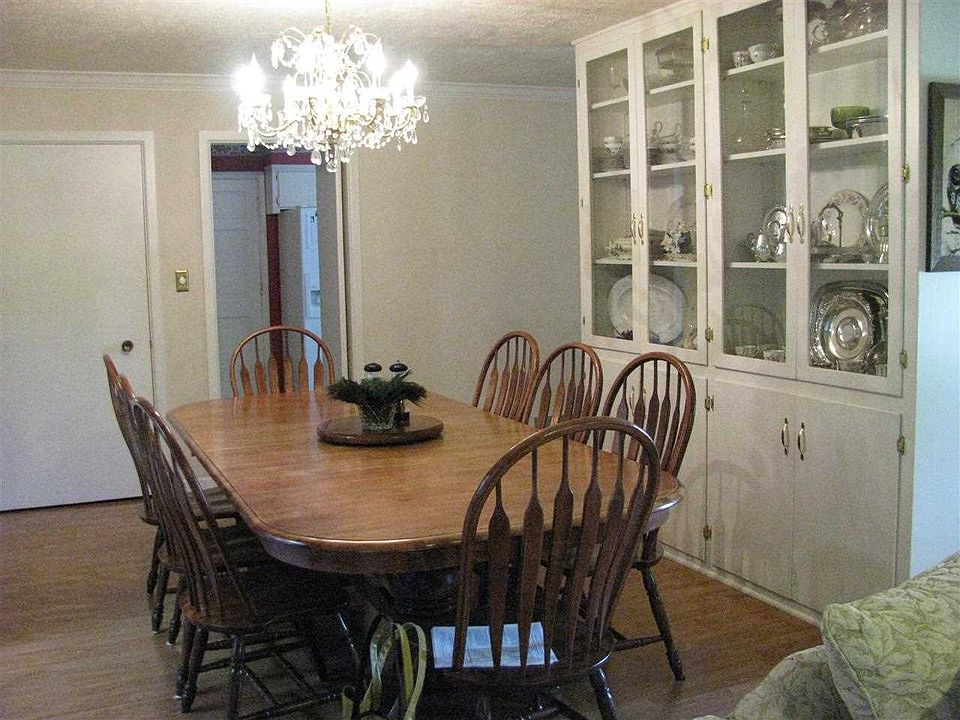 1st image of 1535 Longfellow Dr
