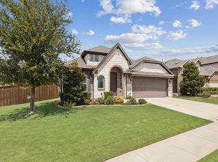 901 Summer Ln, McKinney, TX 75071