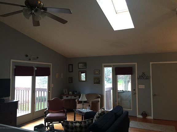 2nd image of 7440 Glen Terra Dr #12