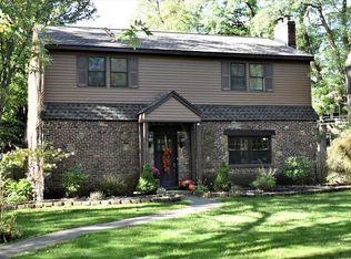 312 Osborne Rd, Loudonville, NY 12211