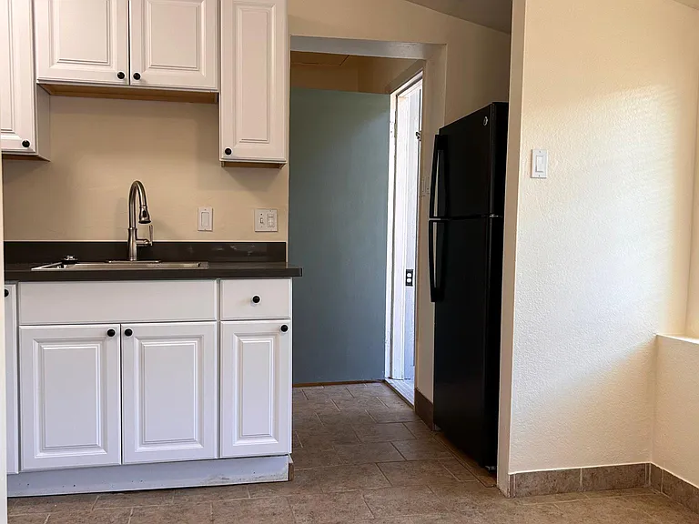 330 Shoreline Hwy #REAR COTTAGE — Photo 34