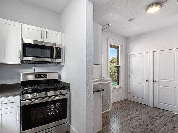 5th image of 1159 N Corona St APT 5