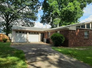 3324 Powers Rd, Memphis, TN 38128