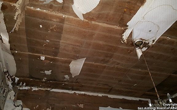 5th image of 1811 W Poplar St
