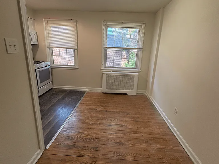 Jericho Manor Apartments — Photo 68