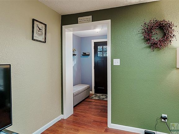 2nd image of 2311 Kings Dr