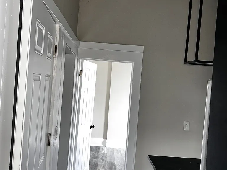 53 Stone St #1 — Photo 11