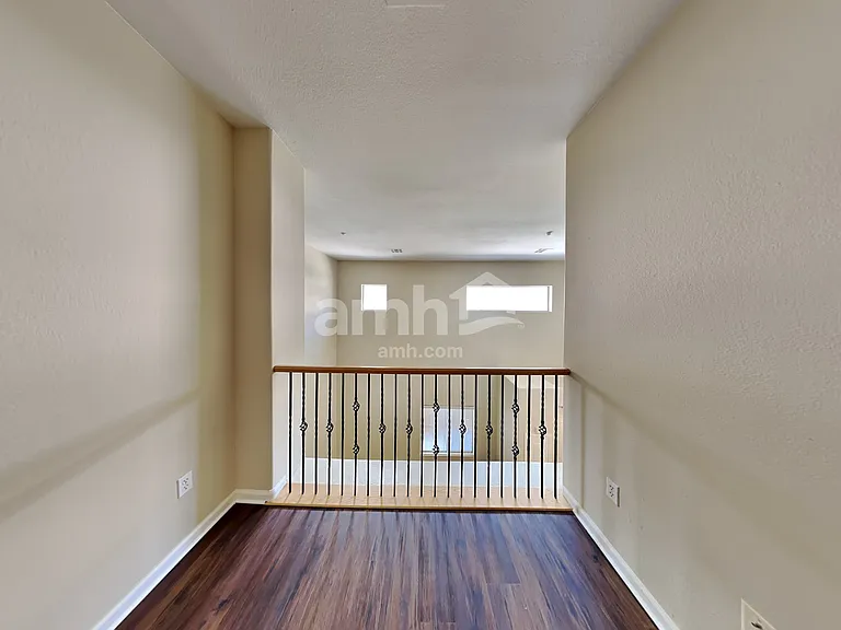 10467 Tuscany Rose Ct — Photo 9