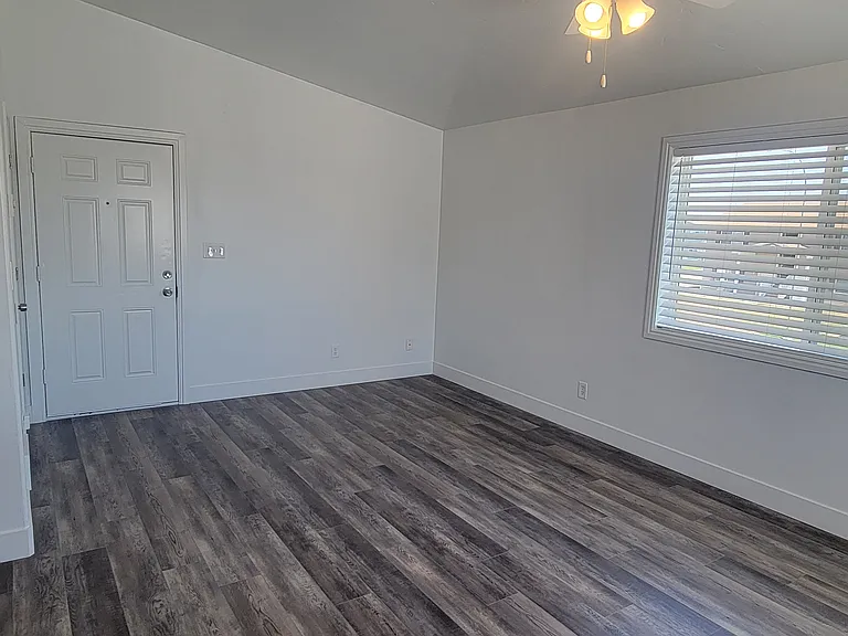 2515 Pumice Dr #4 — Photo 12