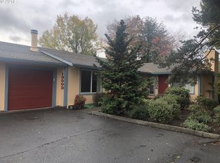13504 E Burnside St, Portland, OR 97233
