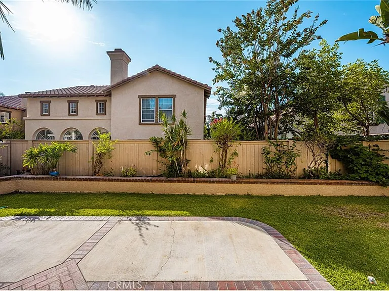 11645 Maynard Ave — Photo 14