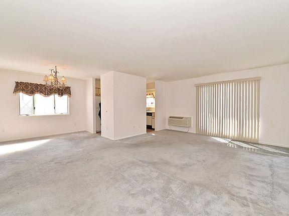 4th image of 688 Union Ave Unit E2