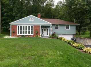 7 Meadow Dr, Big Flats, NY 14814