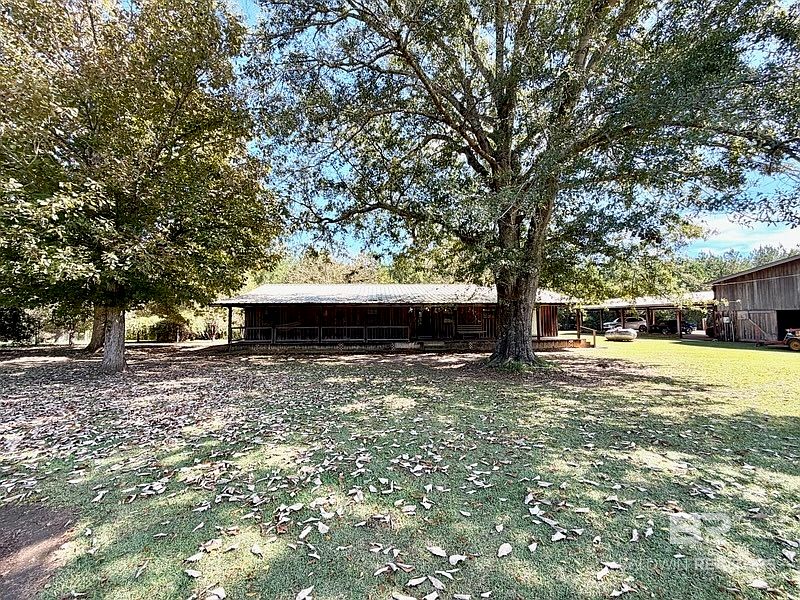 1st image of 920 Hall Creek Rd